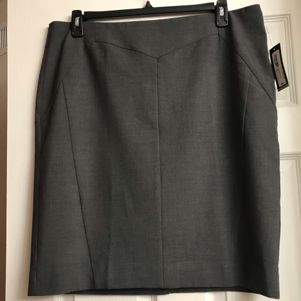 Admiral Grey Heather Skirt